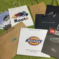 在飛比找蝦皮購物優惠-二手｜國際品牌服飾紙袋 CK/Roots/TheNorthF