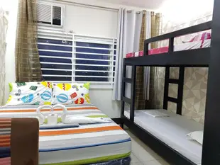 Family or Barkada studio Unit by Cebu Rooms