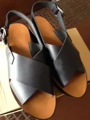 Auth NIB Zara Basic Black Platform Sandals Wedges Size us6.5 eu37
