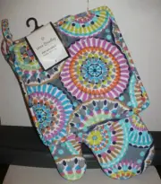 NEW ~ Vera Bradley SUNNY MEDALLION Pothold & Oven Mitt Set ~ 100% Cotton