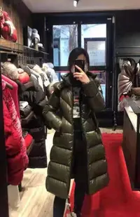 在飛比找Yahoo!奇摩拍賣優惠-Sale❤️Moncler 超級修身羽絨外套 大衣，果然是王