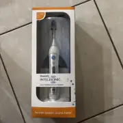 Dentist Intelisoni Tooth Brush And Uv Sanitizer