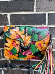 NWT Patricia Nash Summer Evening Bloom Floral Van Sannio Crossbody green yellow