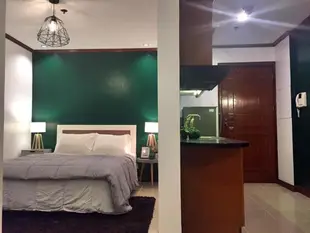 Executive Studio - Salcedo Village