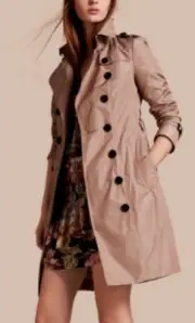 Burberry Women Sandringham Long Slim Trench Coat - Nude, Blush, Sz 2 - NWT $1595