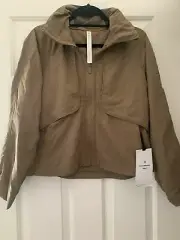 NWT Lululemon Always Effortless Jacket~SIZE:2,4,6,8,10~ more colors（~sold out~）