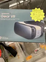 SAMSUNG Gear VR By Oculus Headset in Box (Untested)