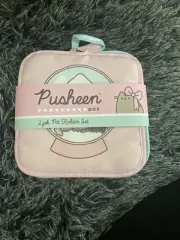 Pusheen Subscription Box Exclusive Winter 2 Pack Pot Holder Set