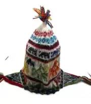 Handwoven Andean Chullo - Traditional Peruvian Crafts
