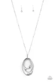 Paparazzi Industrial Infusion White Necklace