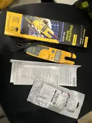 Fluke T5-600 600V Basic Electrical Tester, Automatic AC/DC Voltage Meter New.
