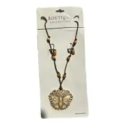 New Female Butterfly Design handcrafted Shell Pendant with Earring Set