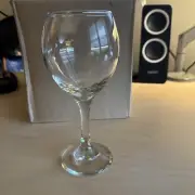 Set of 6 Heavy Glass Tall Wine Glasses Brand NEW