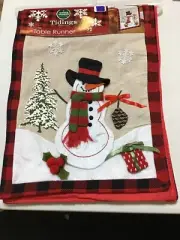 TABLE RUNNER RED PLAID With RAISED SNOWMAN SCENE 72 INCHES NWT