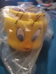 Looney Tunes Tweety Bird 3D Cup Mug Coffee Tea Plastic 1992 Warner Bros