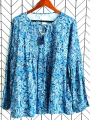 Stella Parker size XXL Navy Blue Floral Glow Long Sleeved Peasant Blouse NWT