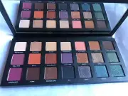 Urban Decay Born To Run Eyeshadow Palette 21 Shades - Brand New Authentic