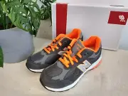 New Balance Big Kids(GS) 990 KJ990GOG New In Box size 5-7