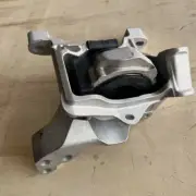 K156-39-060 Right Engine Mount 1PC for Mazda CX-5 22-17 2.5L Naturally Aspirated (for: Mazda)