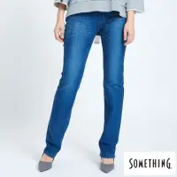 在飛比找momo購物網優惠-【SOMETHING】女裝 保溫直筒牛仔褲(拔洗藍)
