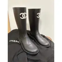 在飛比找蝦皮購物優惠-現貨 香奈兒雨鞋 長桶靴 Chanel 22春夏新品 爆款 