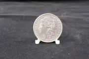 White Plastic Coin Display Stand Easel Qty 5 ~~ For Large Size Coins