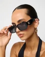 [Peta + Jain] Peta + Jain Women's Evans Sunglasses in Black One Size Black