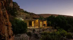 Desert Wind Private Guest and Game Farm