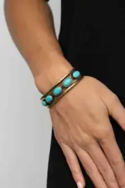 Paparazzi RIVER ROCK CANYON brass CUFF bracelet