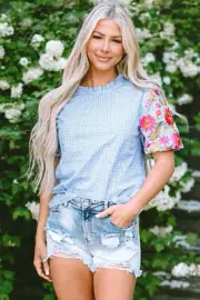 I AM A FASHION JUNKY Light Blue Gingham Floral Embroidered Puff Sleeve Blouse