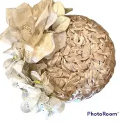 New Kentucky Derby Fascinator Percher Pillbox Hat Beige Neutral Straw And Flower