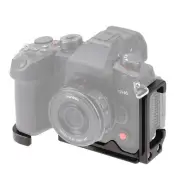 Vertical Quick Release Plate L-Shape Bracket for Panasonic LUMIX GH6 Camera Body