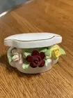 ROYAL DOULTON ENGLAND Bone China Clam Shape Shell w/Flower Bouquet~Signed