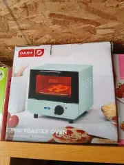 New DASH Mini Toaster Oven Cooker for Cookies Bread Bagels Pizza Paninis AQUA