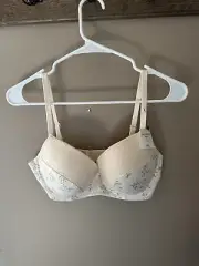 34DD ANNE KLEIN Womens Cream Lace Underwire Lined Back Closure Demi Bra NWT Cute