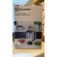 在飛比找蝦皮購物優惠-【Electrolux 伊萊克斯】EKM3407R五星主廚機