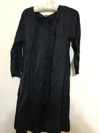 在飛比找Yahoo!奇摩拍賣優惠-DKNY 黑色 素面 簡約 洋裝 中長版 歐美系 20171
