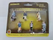 NEW BACHMANN SCENE SCAPES STANDING PLATFORM PASSENGERS #33160 O SCALE 6 FIGURES