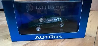 Auto Art 1/43 Lotus Esprit S1 in British Racing Green - Esprit S1 Type 79 55312