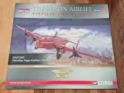 Corgi Aviation AA37205 Handley Page Halifax/Halton Berlin Airlift Ltd Edition