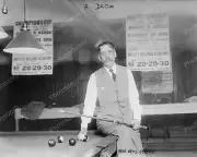 Alfredo VS Jerome Billard Tournament 1916 8" - 10" B&W Photo Reprint
