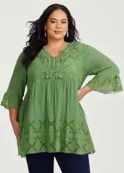 [Virtuelle] Taking Shape Lace Trim V-neck Tunic Size 18 in Green TEA, Viscose - Plus Size Women's Clothing Green Tea