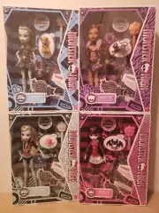 Monster High Boo-riginal Creeproduction Set Draculaura Frankie Lagoona Clawdeen