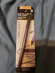 L'Oreal Infallible Pro Last Waterproof Pencil Eyeliner #970 Purple