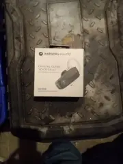 Motorola HK385 Bluetooth Wireless Headset in-Ear Mono Earpiece - Brand New