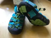 KEEN FOOTWEAR Newport H2 Caribbean Sea kids 13 NIB