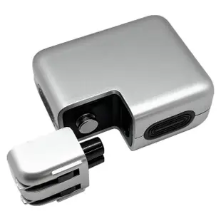 【CHICHIAU】WIFI 4K USB充電器造型無線網路夜視微型廣角攝影機M2 影音記錄器