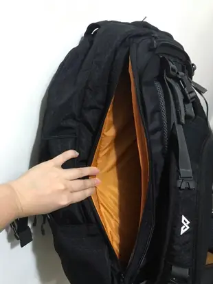 Kathmandu backpack 50L背包客登山客 後背包