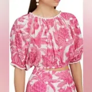 FARM RIO Tropical Woodcut cropped top Size M in Pink/White New With Tags