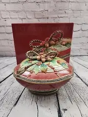 NEW 2005 FITZ & FLOYD HOLIDAY SOLSTICE COVERED VEGETABLE BOWL